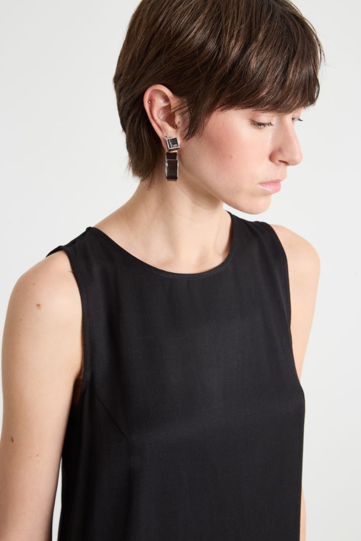 Abito smanicato dritto Intrend - 3