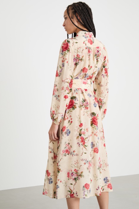 Vestido camisero con cinturón