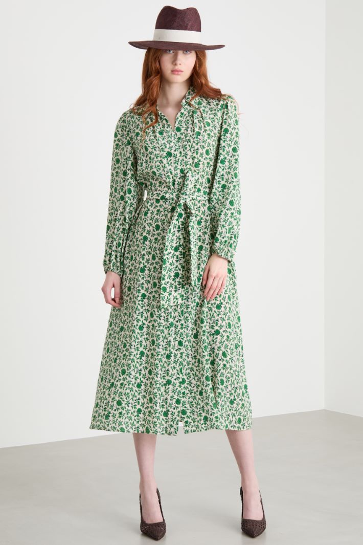 Belted shirt dress Intrend