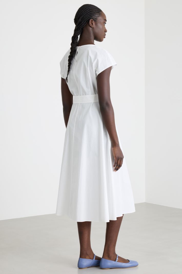 Abito in popeline con cintura Intrend - 4