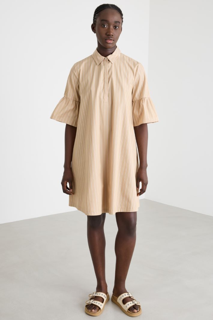 Abito con manica a corolla Intrend - 2