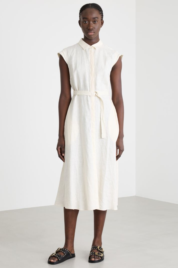 Chemisier smanicato con cintura Intrend - 2