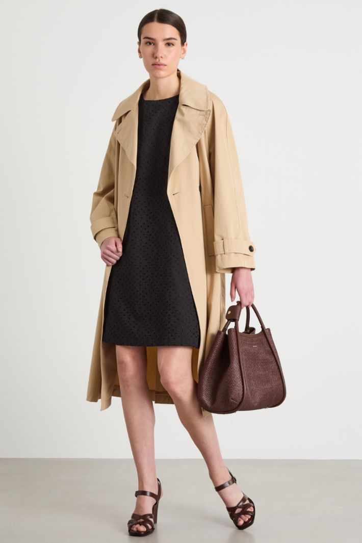 Sleeveless broderie anglaise dress Intrend