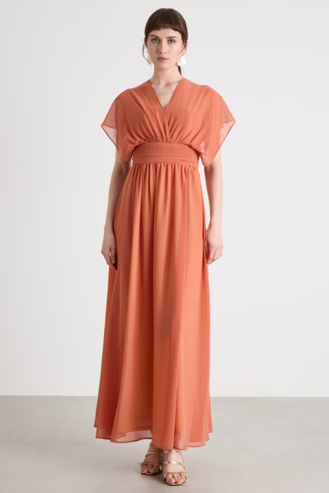 Abito con scollo a V incrociato