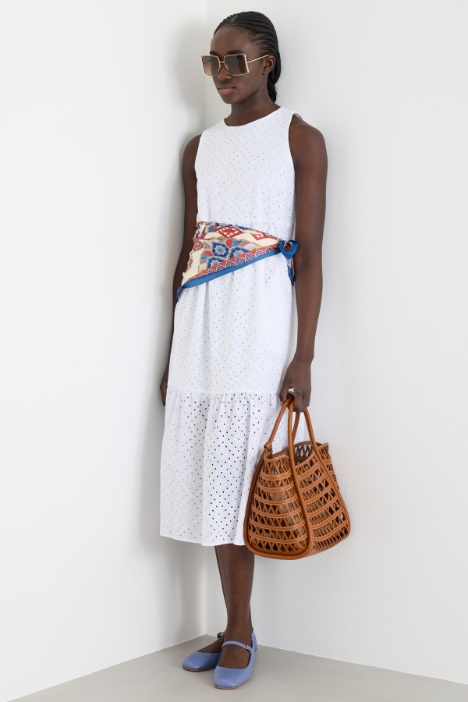 Abito in sangallo con balze Intrend