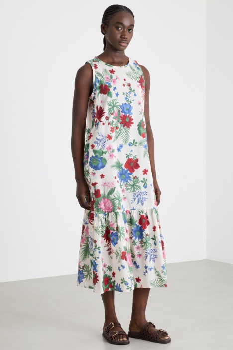 Vestido evasé con volante
