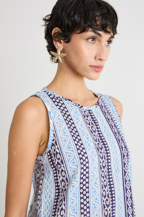 Abito svasato con balza