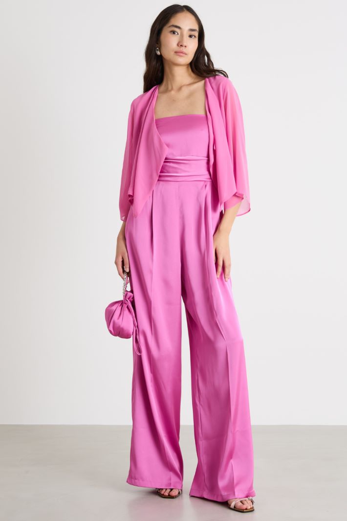 Technical satin jumpsuit with shrug Intrend