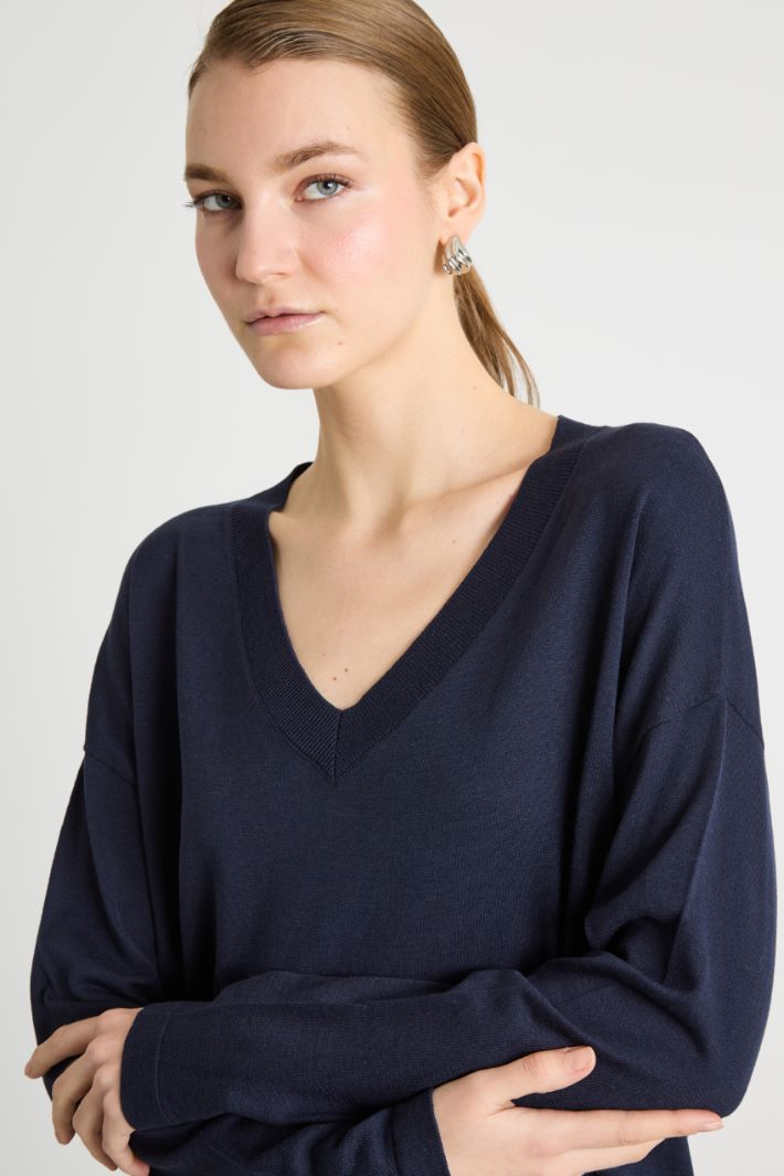 V-neck jumper Intrend - 3