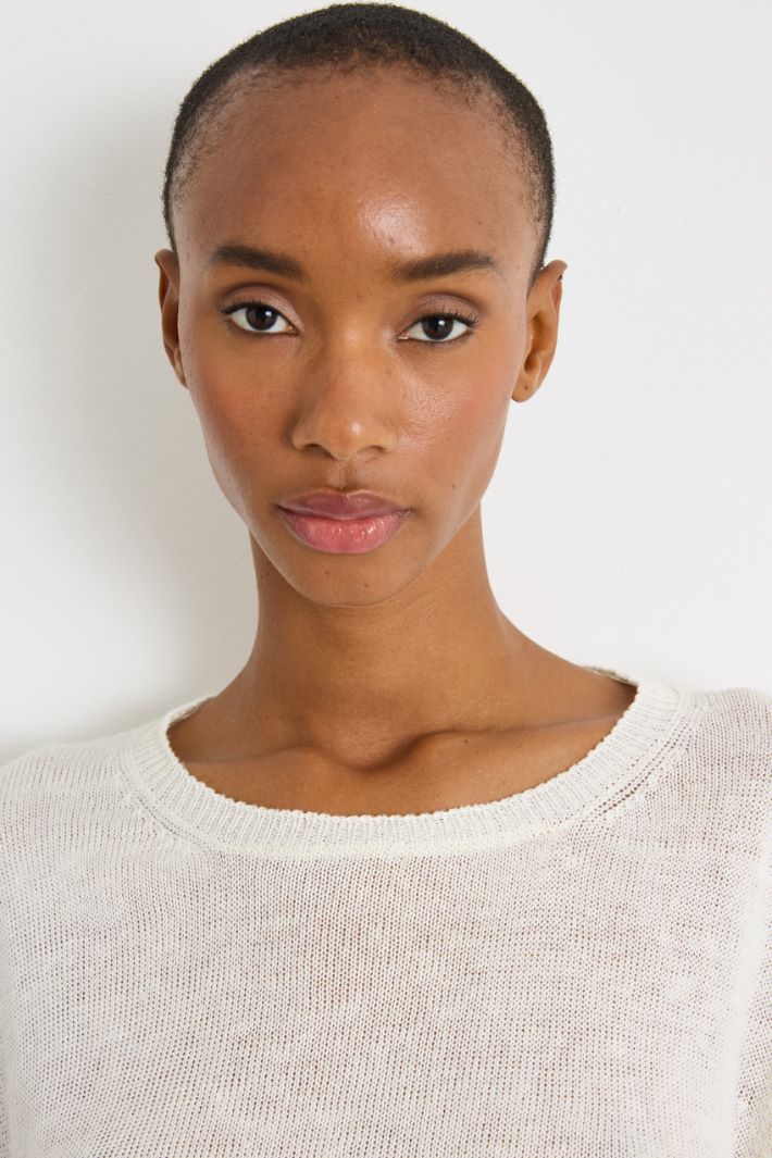 Crew-neck jumper in smooth-knit linen Intrend - 3