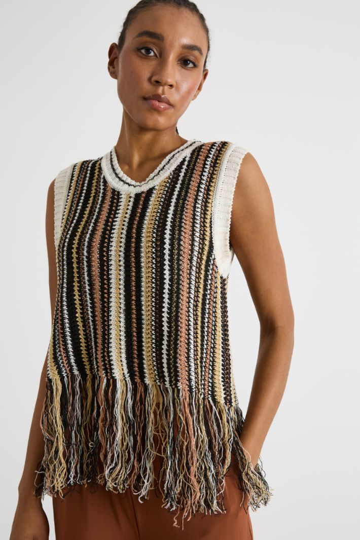 Top in maglia con frange Intrend - 3