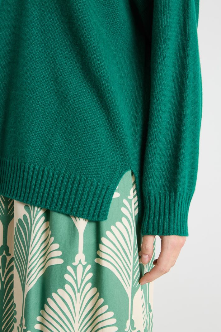 V-neck jumper Intrend - 3