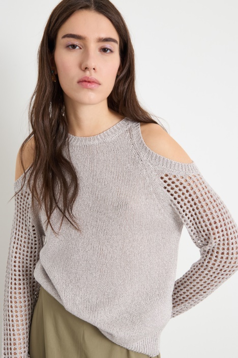 Maglia con aperture sulle spalle