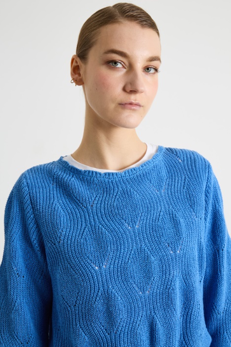 Maglia con scollo smerlato