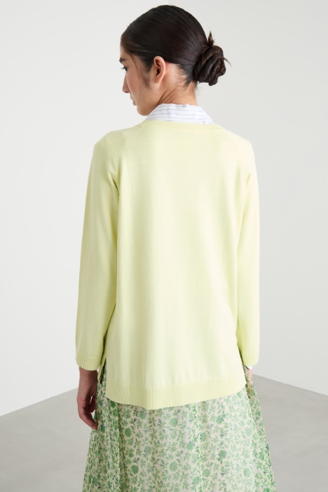 Maglia con fondo asimmetrico