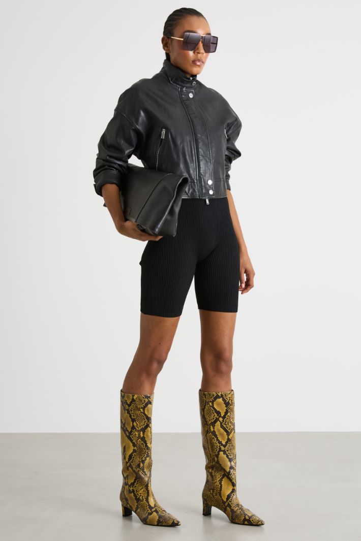 Cropped leather bomber jacket Intrend