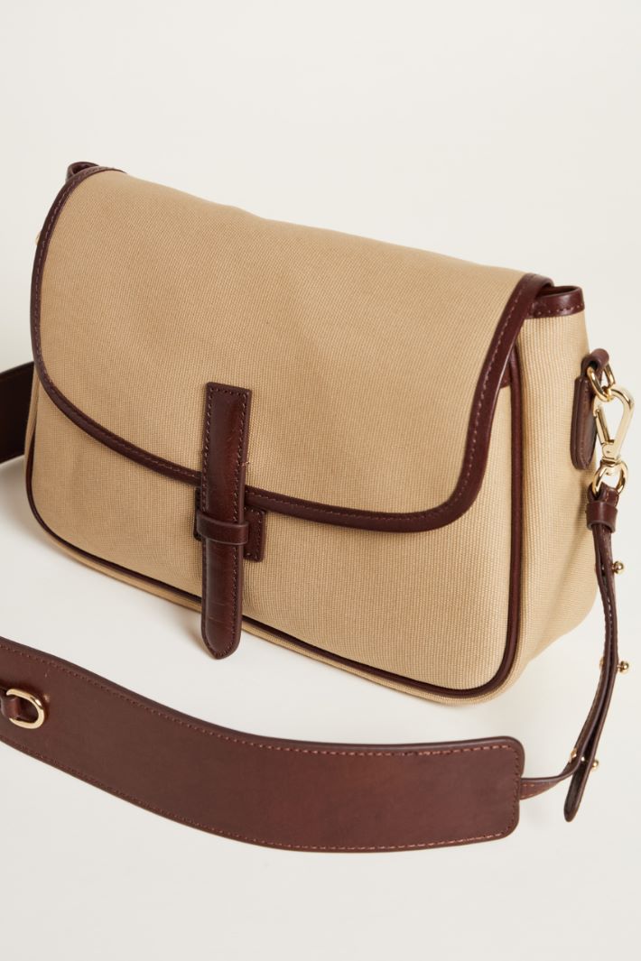 Borsa in tela e pelle Intrend - 4