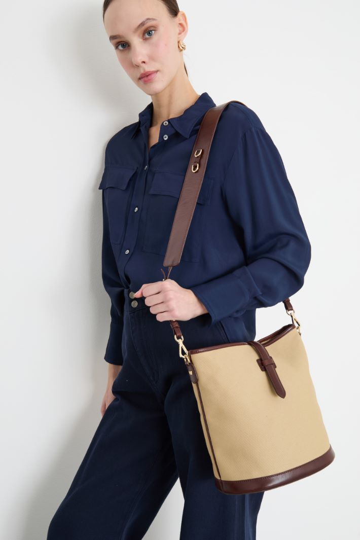 Secchiello in tela e pelle Intrend - 5