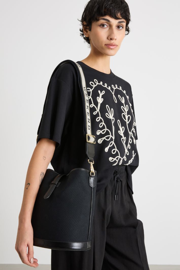 Secchiello in tela e pelle Intrend - 5