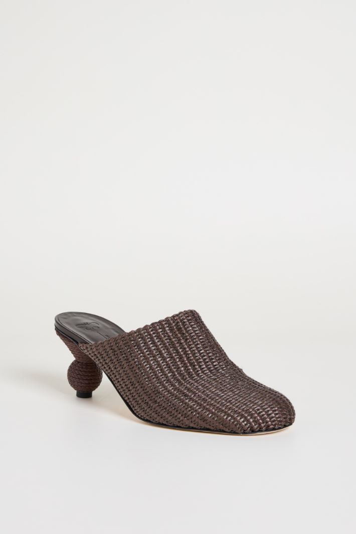 Sabot effetto rafia con tacco a sfera Intrend - 2