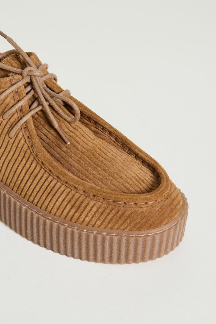 Fine-ribbed suede Derby shoes Intrend - 4