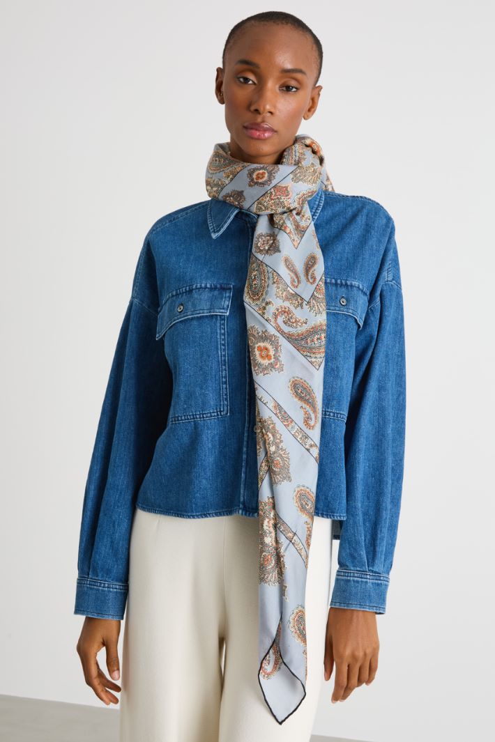 Patterned shawl Intrend - 2