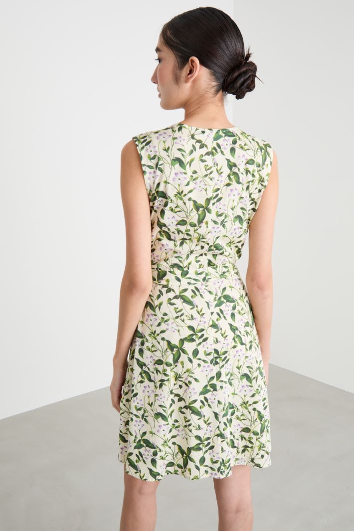 Short printed jersey dress Intrend - 4