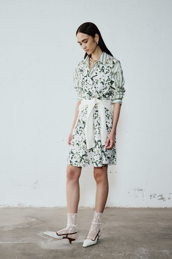 Short printed jersey dress Intrend - 5