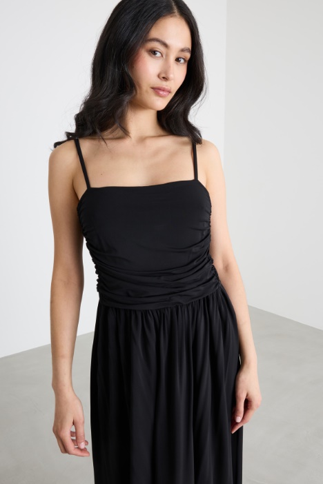 Vestido drapeado de punto