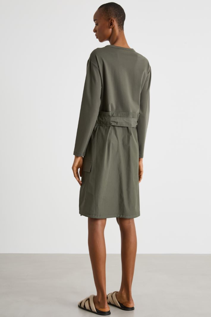 Short dress with integrated belt Intrend - 4