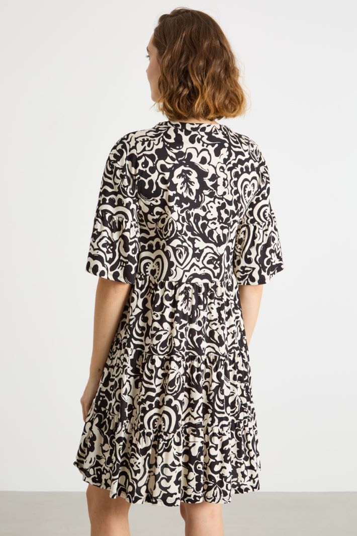 Short tiered dress Intrend - 4