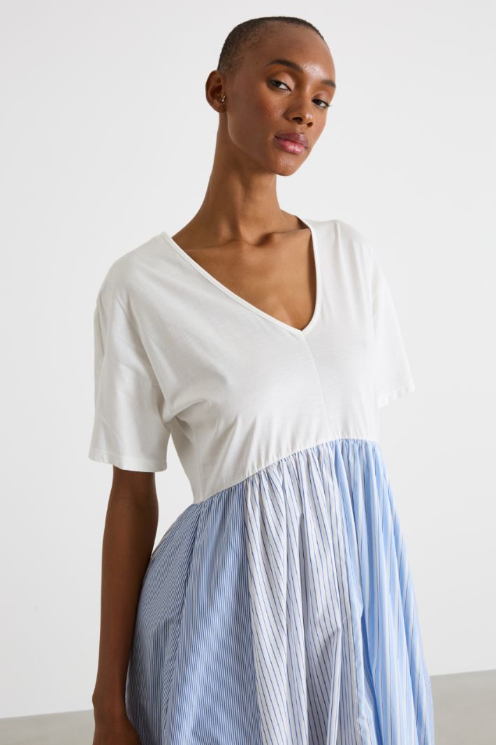 Wide-fit dress Intrend - 3