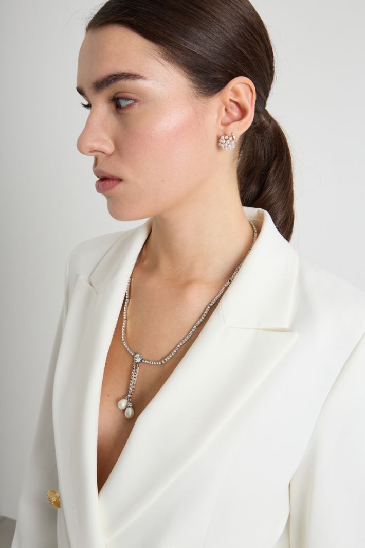 Rhinestone necklace with pearl drops Intrend - 3