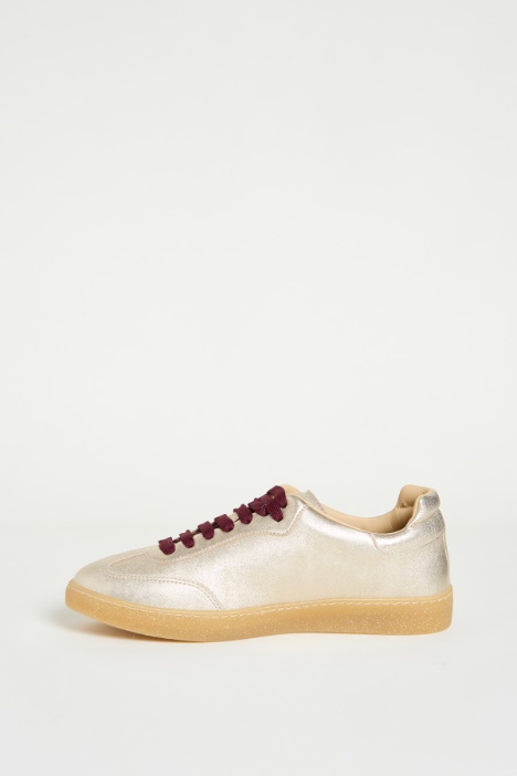 Zapatillas de napa laminada