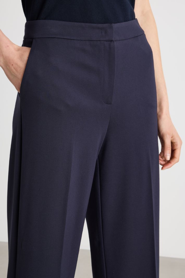 Straight-fit trousers in stretch jersey Intrend - 3