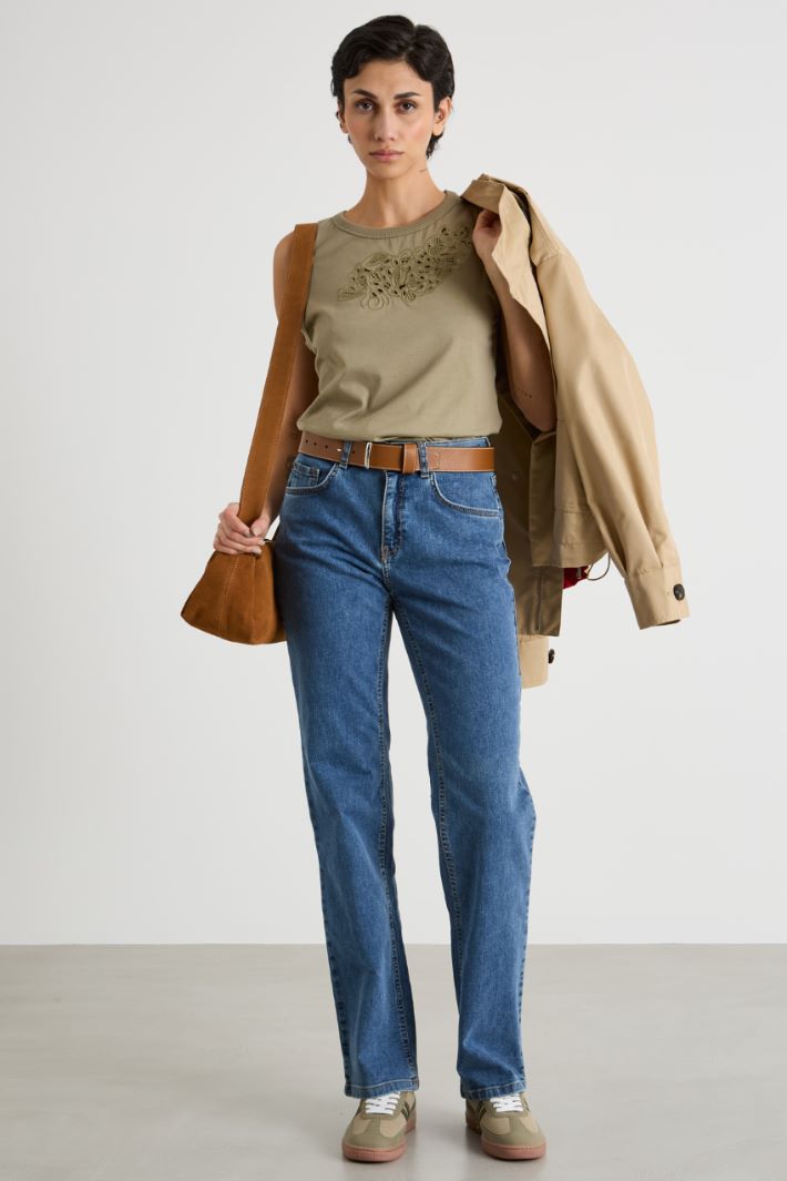 Broderie Anglaise Jersey Top Intrend