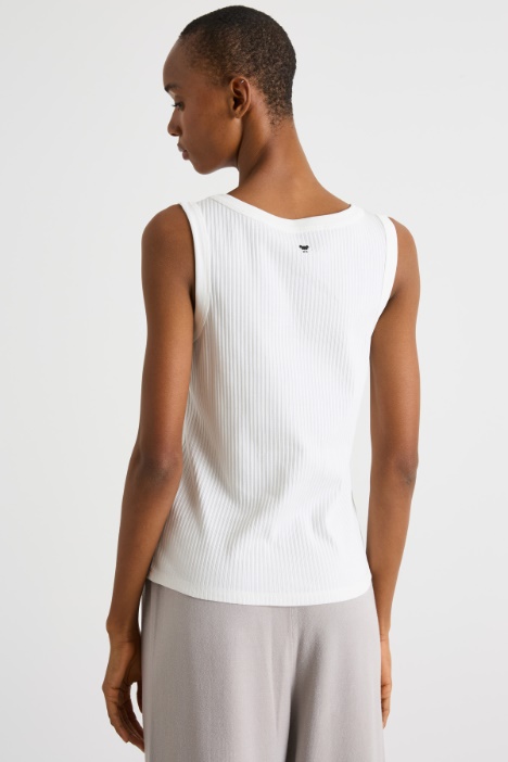 Canotta con spalline larghe