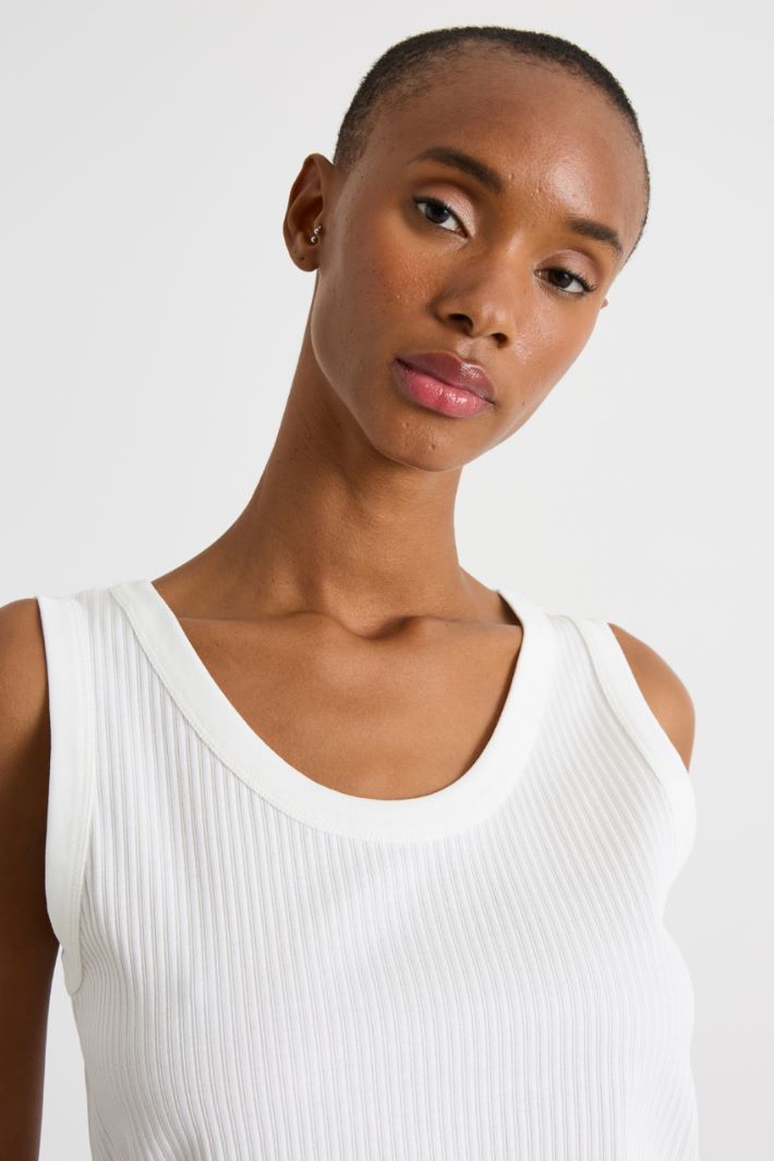 Wide-strap vest top Intrend - 3