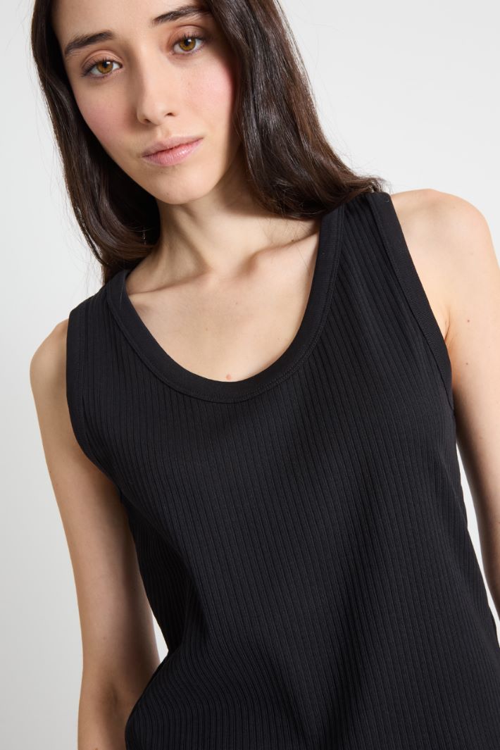 Wide-strap vest top Intrend - 3