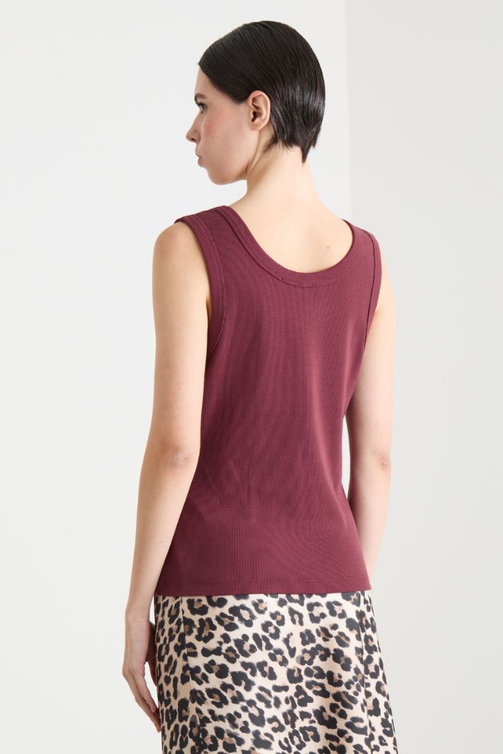 Top ajustado con strass Intrend - 4