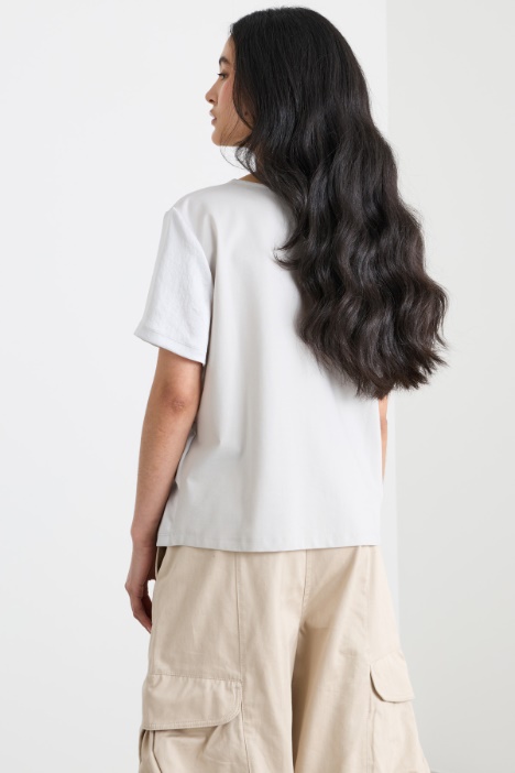 T-shirt in raso e jersey