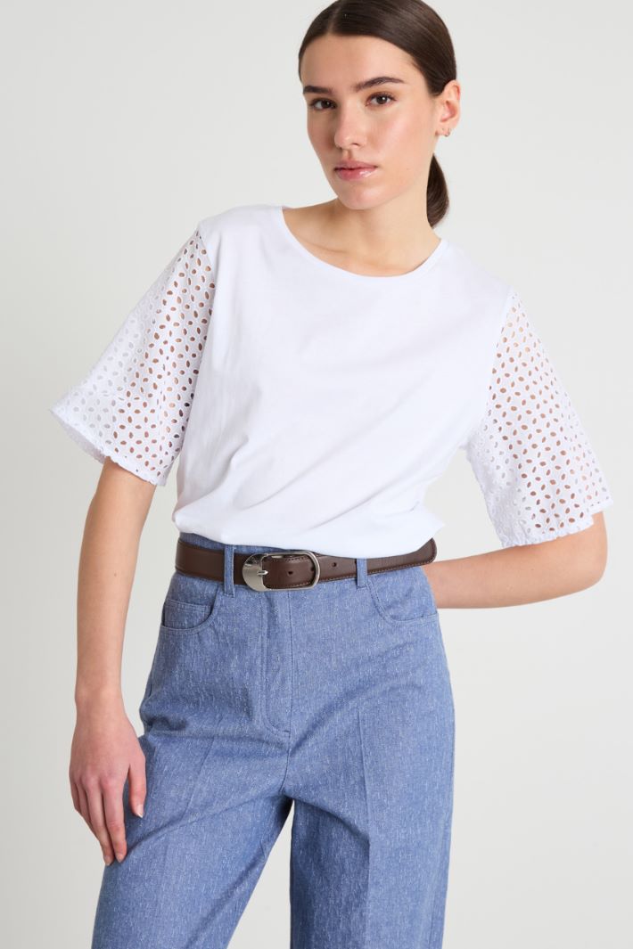 Broderie Anglaise-Sleeve T-shirt Intrend - 2