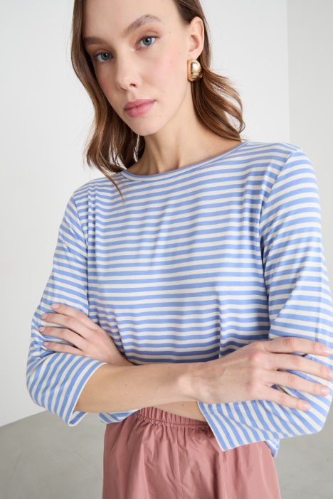 T-shirt con manica a tre quarti