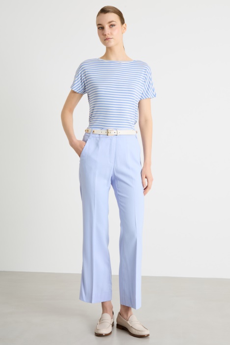 Scoop-neck T-shirt Intrend