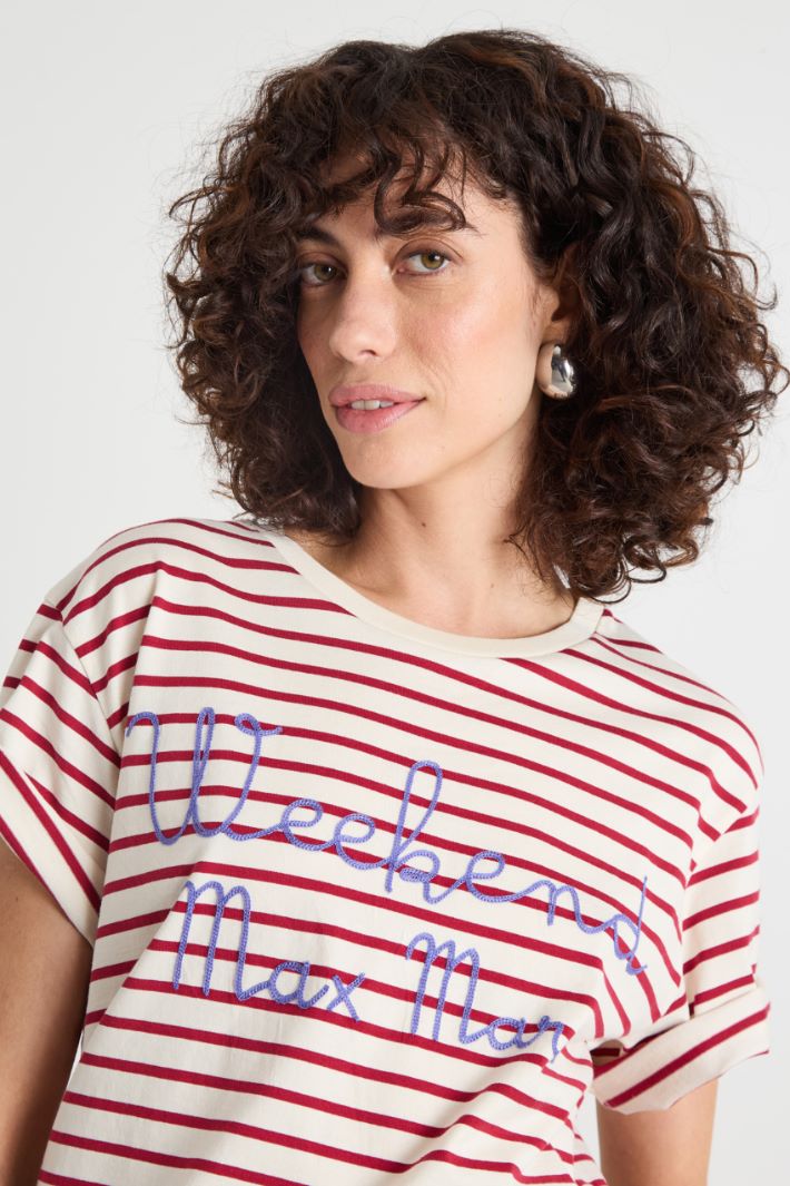 Embroidered crew-neck T-shirt Intrend - 3