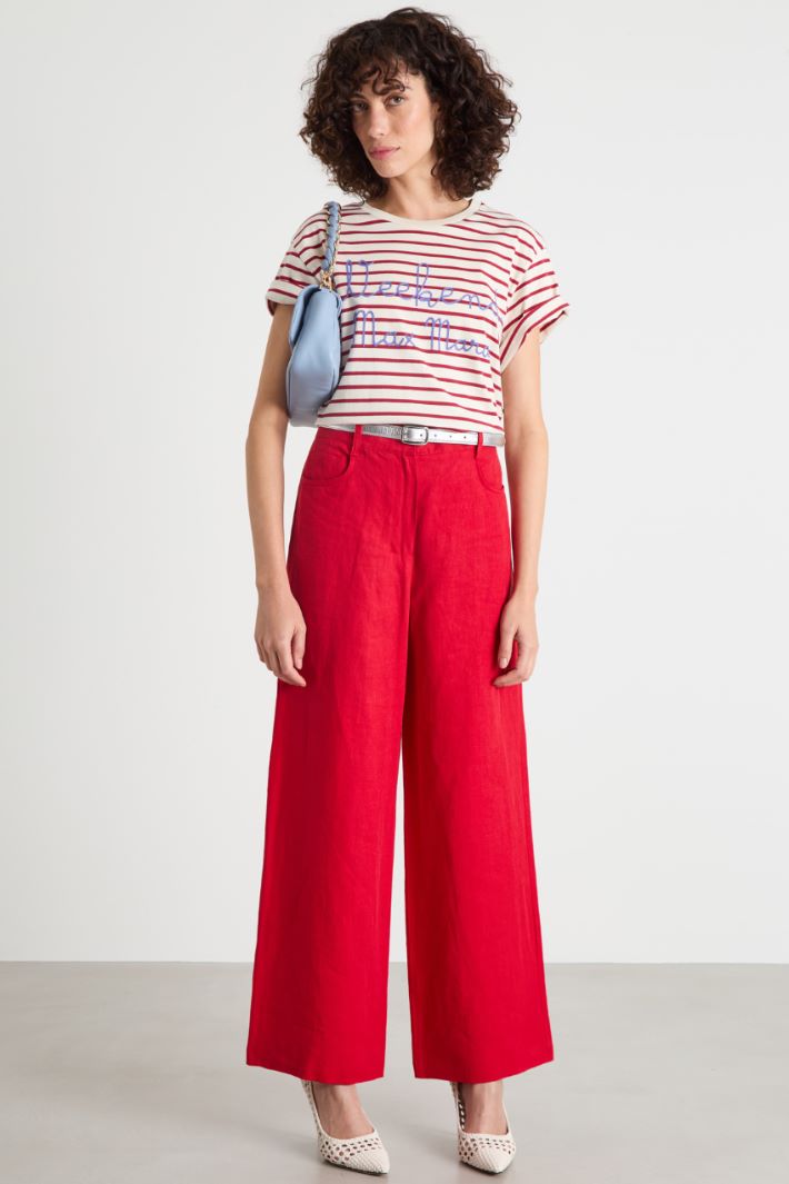 Embroidered crew-neck T-shirt Intrend