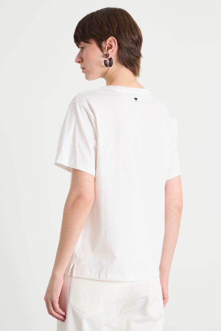 Embroidered crew-neck T-shirt Intrend - 4