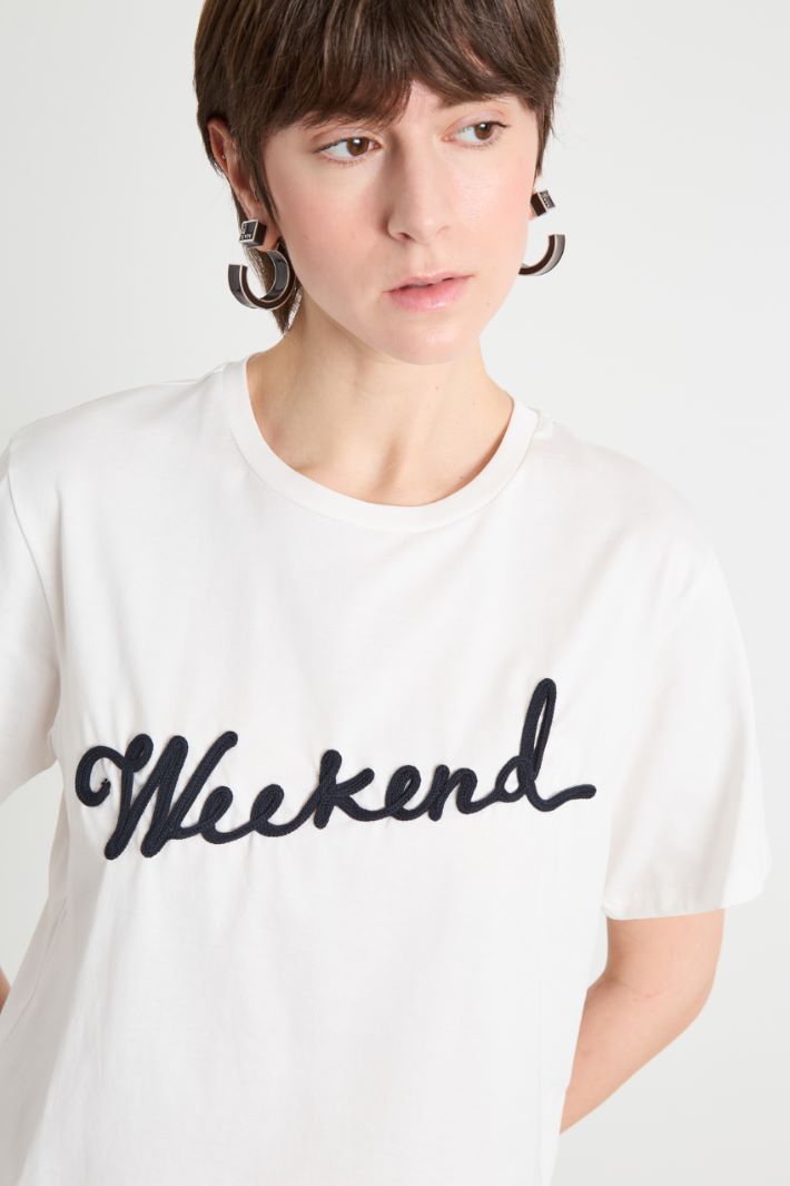 Embroidered crew-neck T-shirt Intrend - 3