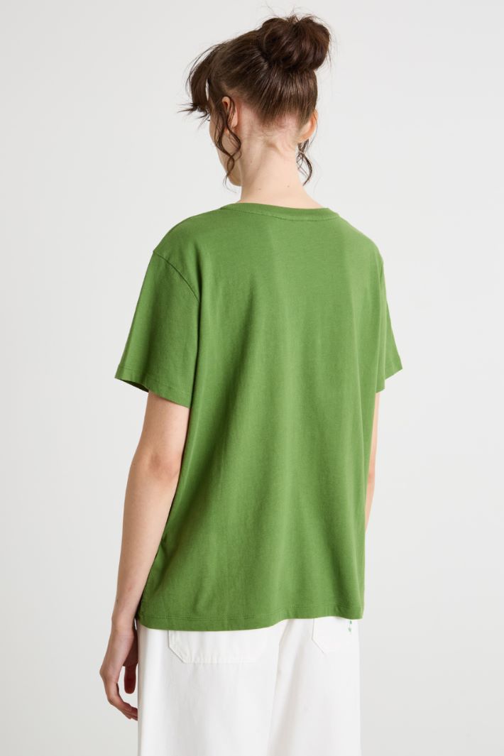 Scalloped-Hem T-shirt Intrend - 4