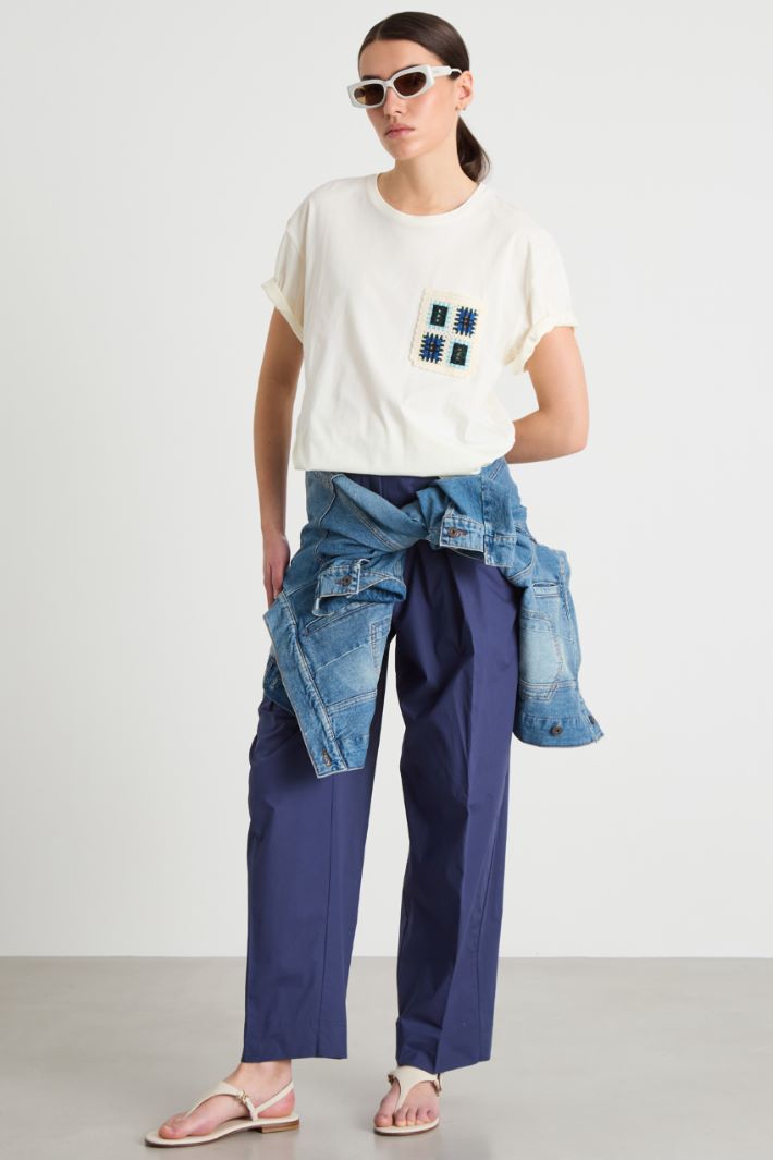 Slightly oversized printed T-shirt Intrend